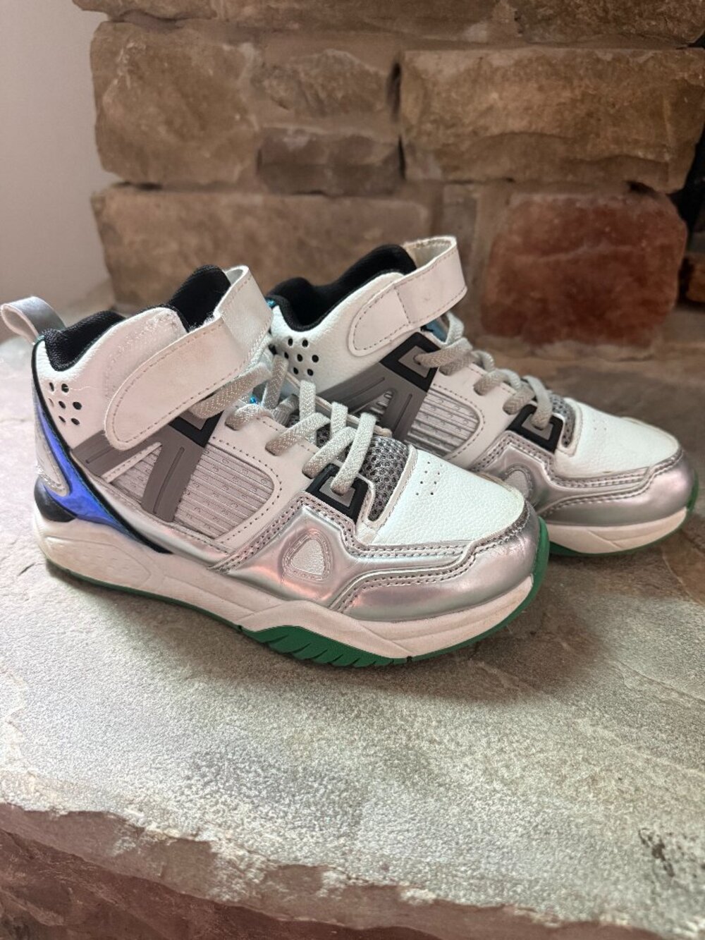 AND1 Boys' Riot Alt Athletic Sneakers, Size 13, Used